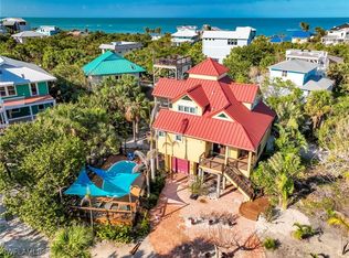 4541 Conch Shell Dr, Upper Captiva, FL 33924