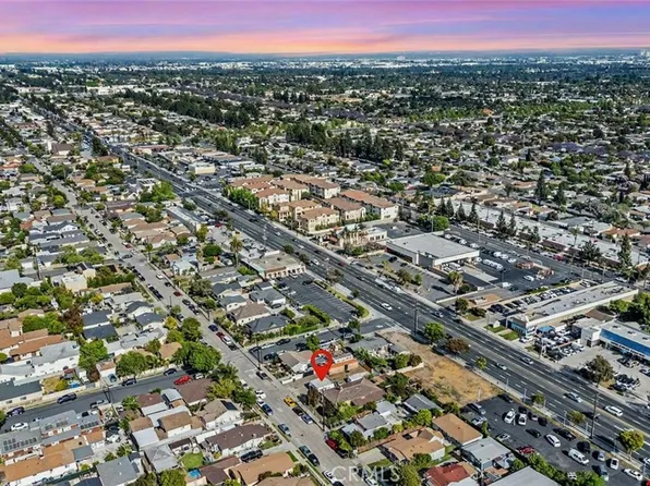 1704 W 2nd St, Santa Ana, CA 92703