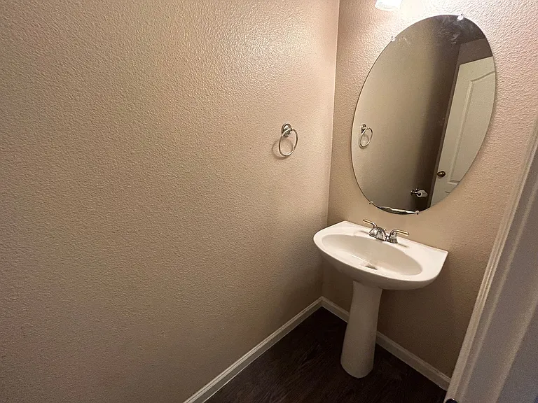 3716 E Vassar Ct — Photo 9