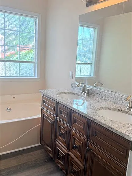 1475 Brookdale Dr — Photo 12