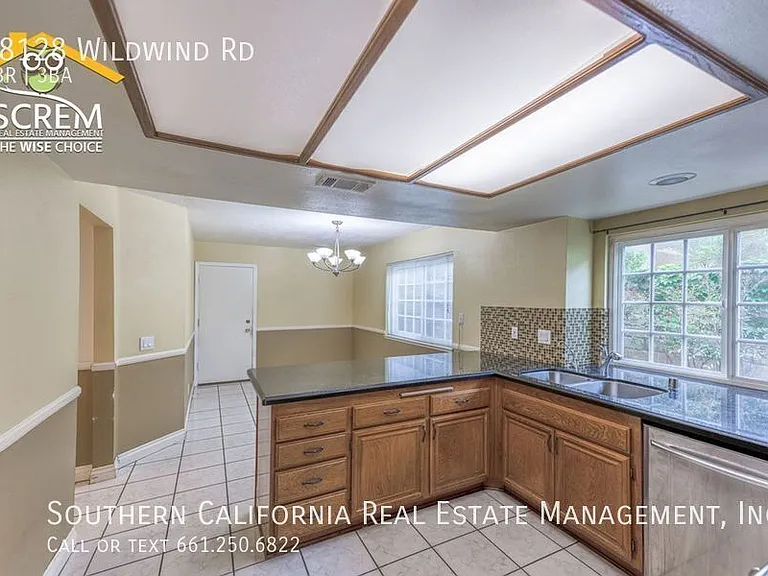 28128 Wildwind Rd — Photo 10