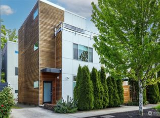 922 NW 52nd St, Seattle, WA 98107