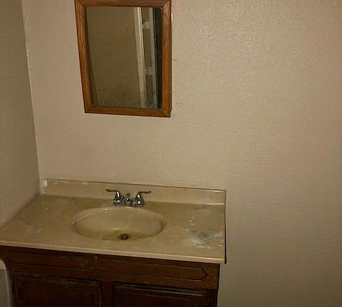 3rd image of 3300 Purington Ave APT A