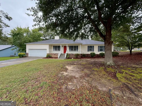 105 Mockingbird Dr, Dublin, GA 31021