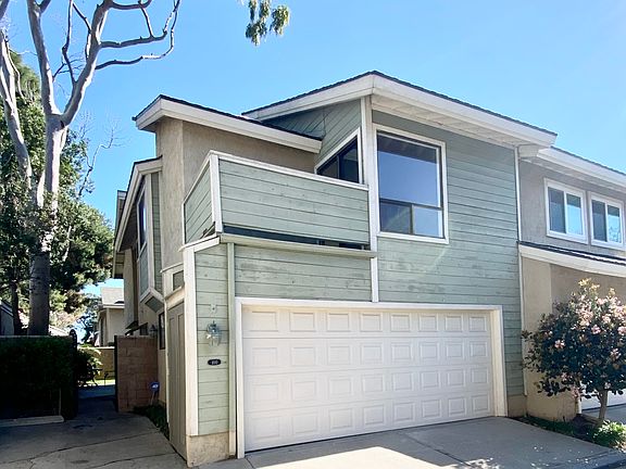 Corner Home on private cul de sac and large backyard