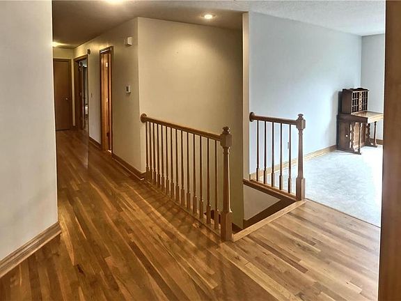 5th image of 5649 Belmont Dr