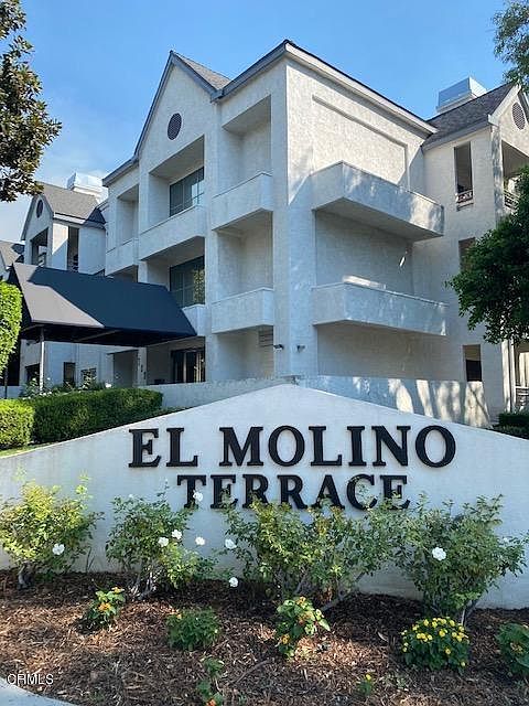 1st image of 300 N El Molino Ave Unit 313