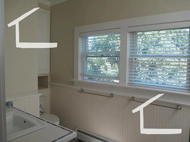 85 Surrey St #1 — Photo 5