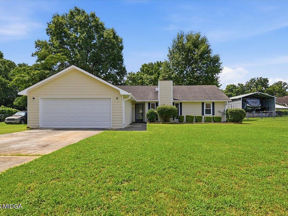 1st image of 208 Sun Valley Dr