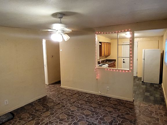 3rd image of 2204 W 14th St