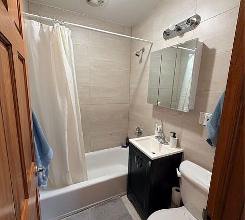 5th image of 2036 Harman St #4