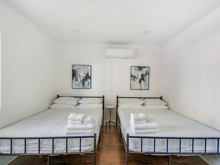 3720 S Marine St #1 — Photo 24