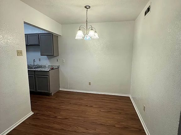 3rd image of 443 W Wheatland Rd #9d200e532