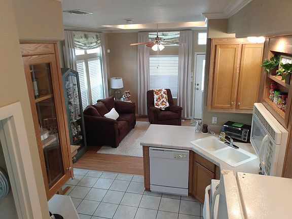 4th image of 1271 Amberjack Ln