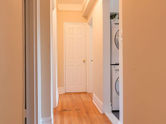 4th image of 55 W 92nd St APT 6E