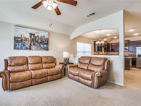 4th image of 1217 Sage Dr