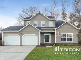 5604 Cherrybluff Ct, Charlotte, NC 28216