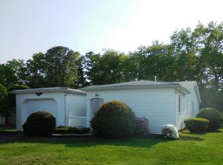 5 Longfellow Ct, Brick, NJ 08724