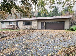 4124 Meadowlark Ln, La Crosse, WI 54601