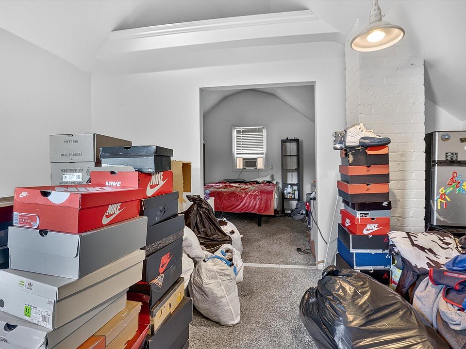 1603 Michigan Blvd, photo 23