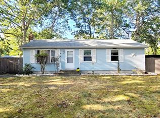 1 Edwards Rd, Mastic Beach, NY 11951