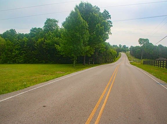3rd image of 4793 Joe Peay Rd