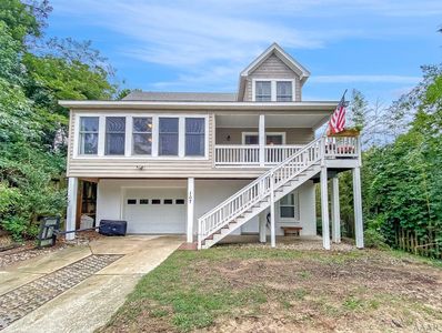 107 E Sir Walter Raleigh Drive, Kill Devil Hills, NC, 27948