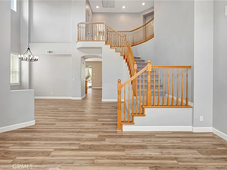 47 Creek View Rd — Photo 4