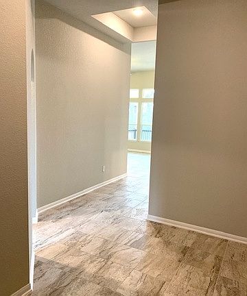 5th image of 12939 Shoreline Dr