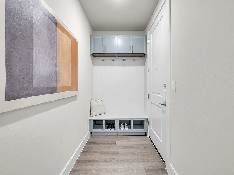 Jolie Pflugerville — Photo 10