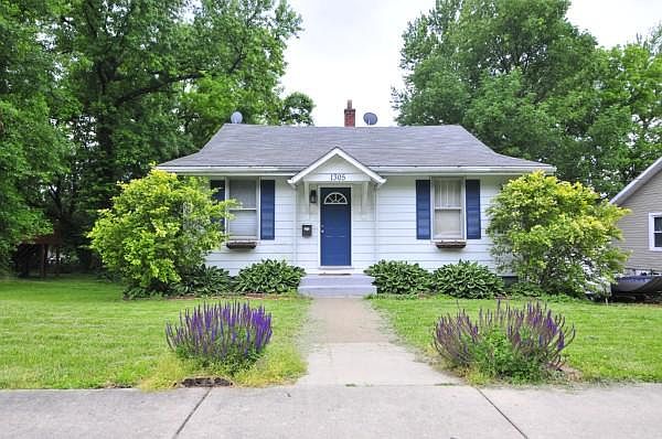 1st image of 1305 Eberhart Ave
