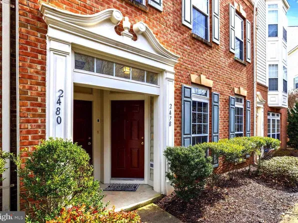 2478 Eastbourne Dr, Woodbridge, VA 22191