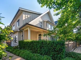 5071 Steveston Hwy #9, Richmond, BC V7E 2K5