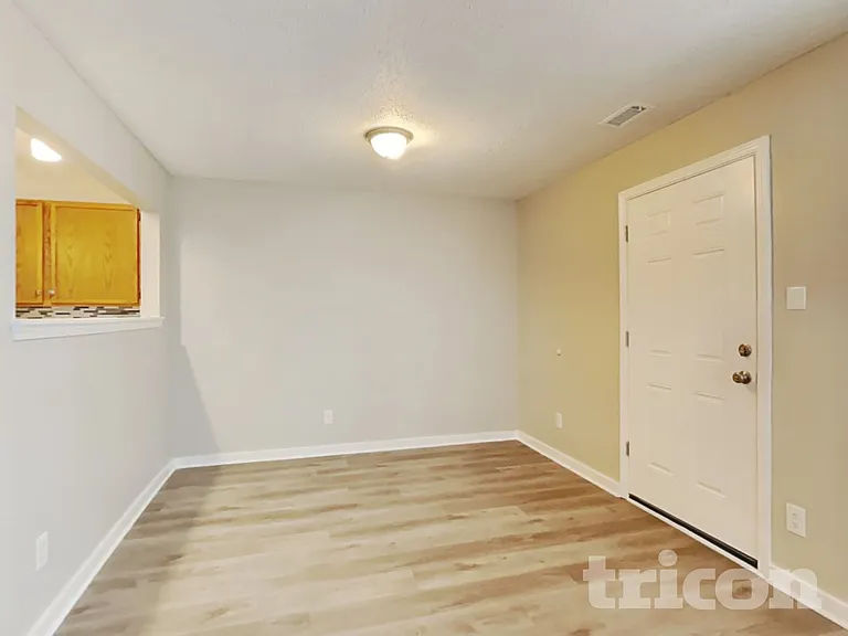 10948 Sweetsen Rd — Photo 4