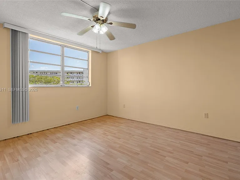 2930 Point East Dr #E312 — Photo 12