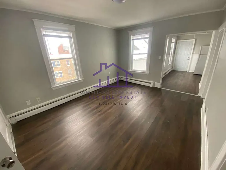 14 College St #3 — Photo 3