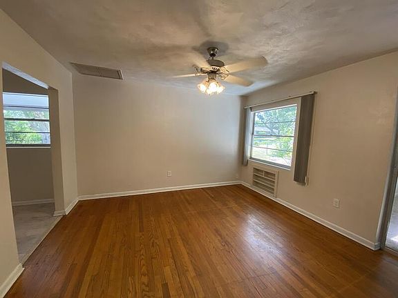 4th image of 3825 Branch Ave