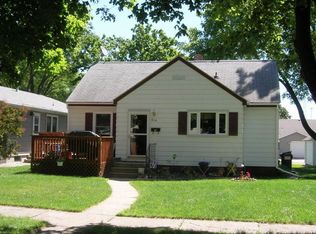 610 Chicago St, Lakefield, MN 56150
