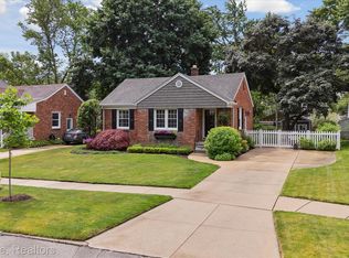 2351 Earlmont Rd, Berkley, MI 48072