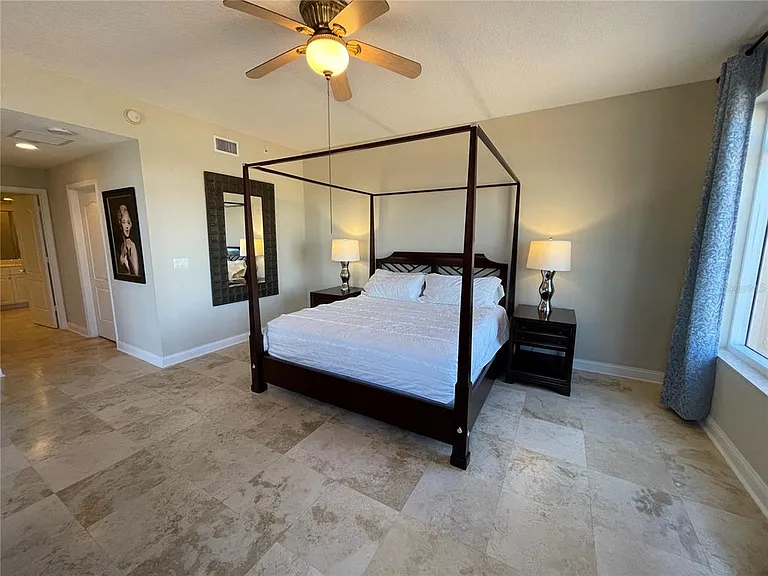 521 Mandalay Ave #309 — Photo 14