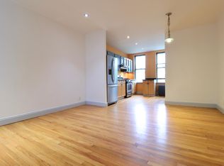 2021 Woodbine St APT 3L, Ridgewood, NY 11385