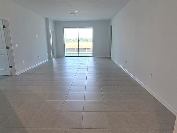 3rd image of 2451 Bluestone Rd