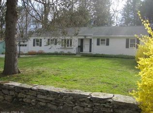13 Westwood Rd, Mansfield, CT 06268