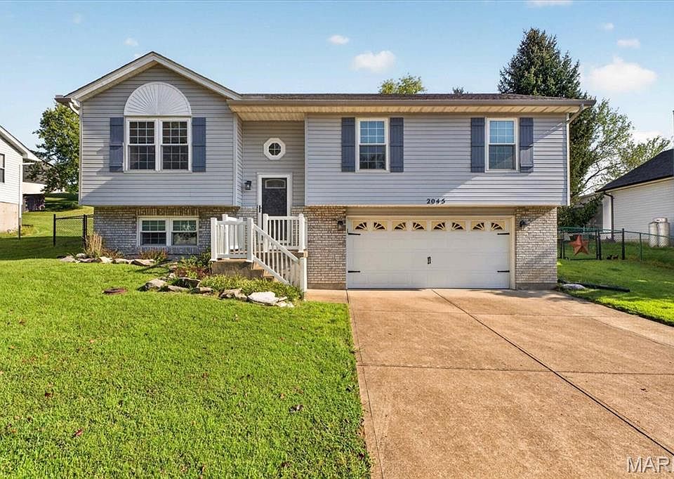 1st image of 2045 Rosedale Ct