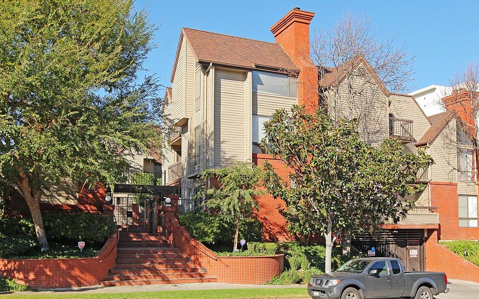 1st image of 835 S Lucerne Blvd APT 102