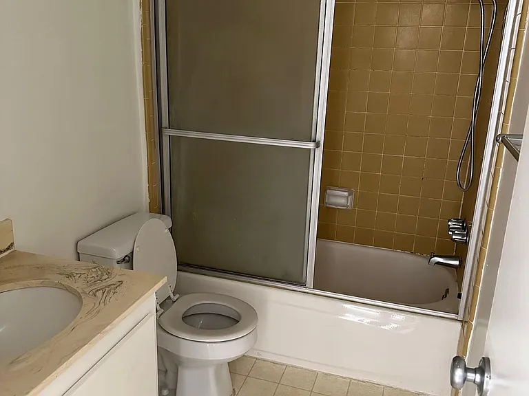 3667 Dunn Dr — Photo 10