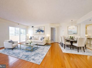 1045 N Utah St APT 308, Arlington, VA 22201