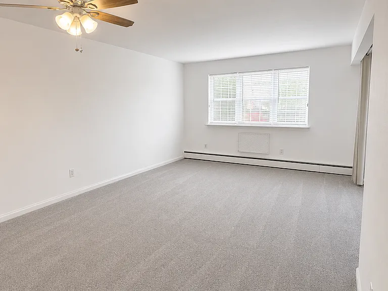 5845 78th St #3L — Photo 6