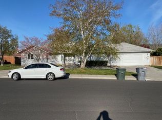 1409 Rimrock Ave, Richland, WA 99352