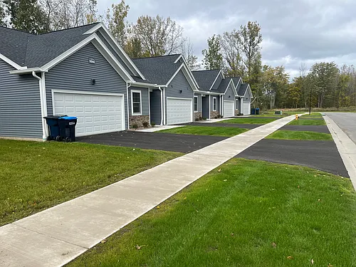 2086 Community Ln #1C Photo 1